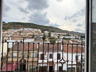 Pis a Fuentemora. Amplio y acogedor piso en antequera  ideal para familias