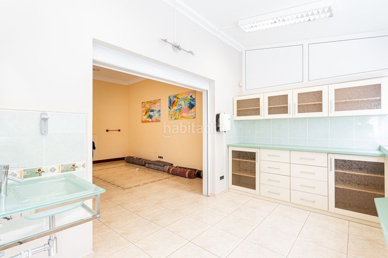 Foto c3f0a21d-3a20-4cde-8338-b9c0cd1f193b. Local comercial a Casco Antiguo Marbella