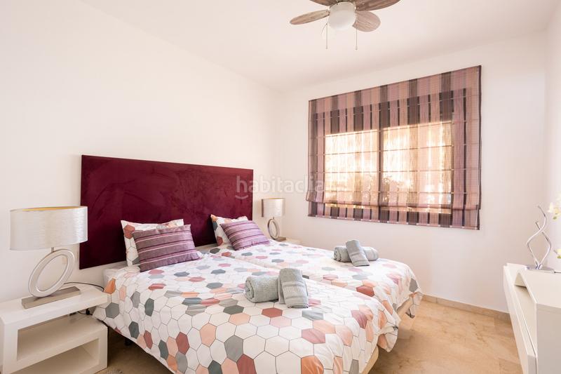 Foto 5f2523a8-1703-4f78-990e-a63d1687675c. Lloguer apartament a dos hermanas ii 1 a Nueva Atalaya Estepona