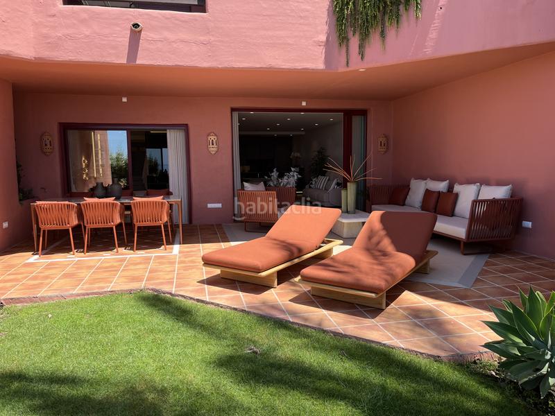 Foto 06003d42-4cc9-447a-9191-430b10e54e85. Planta baja en costalita ii 0 apartamento reformado en primera línea de playa con tecnología inteligente menara beach, nueva milla de oro en Estepona