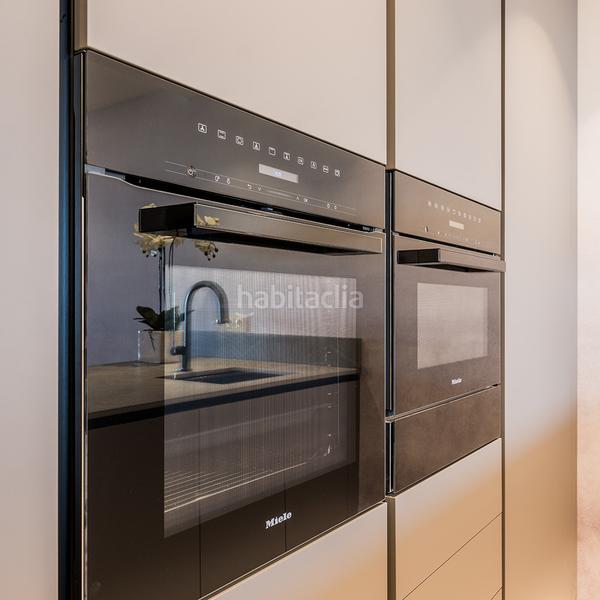 Foto b76badc8-5c78-412f-ad0a-b83657632dba. Planta baja en costalita ii 0 apartamento reformado en primera línea de playa con tecnología inteligente menara beach, nueva milla de oro en Estepona