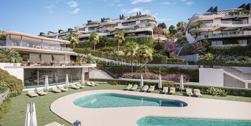 Foto f47dcf53-e59b-4be5-ade7-90b0b0dcf16d. Planta baixa amb aparcament piscina a Elviria Marbella