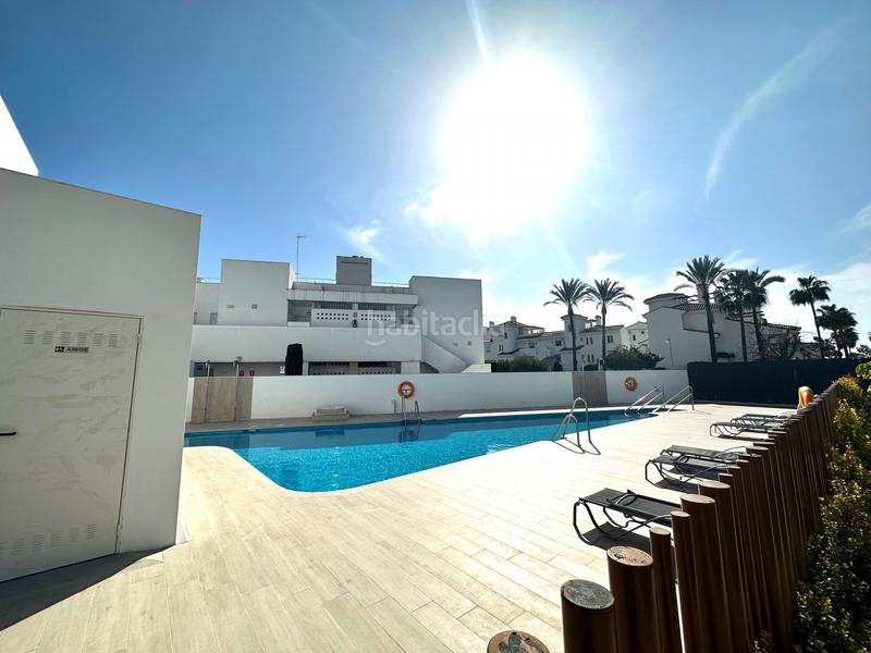Foto e6d7633a-2612-4817-96f7-b004ea5de014. Miete reihenhaus mit heizung parking pool in La Dama de Noche - La Alzambra Marbella