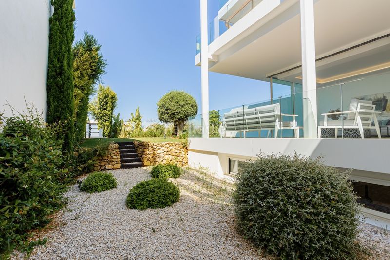 Foto 00943f21-a958-446d-bc45-5ec58839551e. Casa amb aparcament piscina a Valdeolletas - Las Cancelas - Xarblanca Marbella