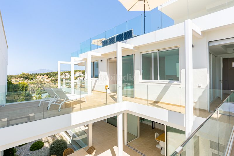 Foto 5a959620-4388-4acd-82b0-a72fd315726c. Casa amb aparcament piscina a Valdeolletas - Las Cancelas - Xarblanca Marbella