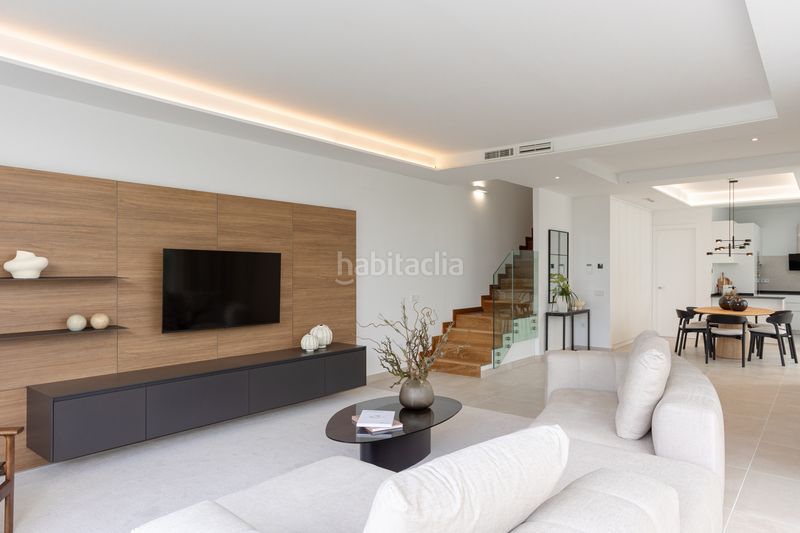 Foto c358e92f-07e9-4589-a373-3e3fdab5c25b. Casa amb aparcament piscina a Valdeolletas - Las Cancelas - Xarblanca Marbella