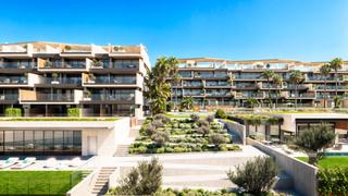 Attique à Calle afrodita 2. ‘live one step from the sea’ in front of the beach we offer this