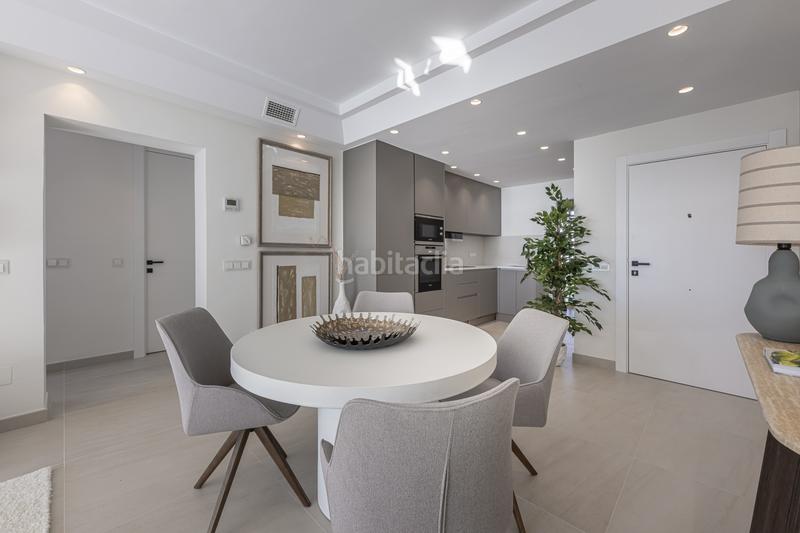 Foto 4772e6b3-42f7-471c-a227-6fa895e679f4. Apartamento  de lujo en planta baja frente al mar en costalita en Estepona