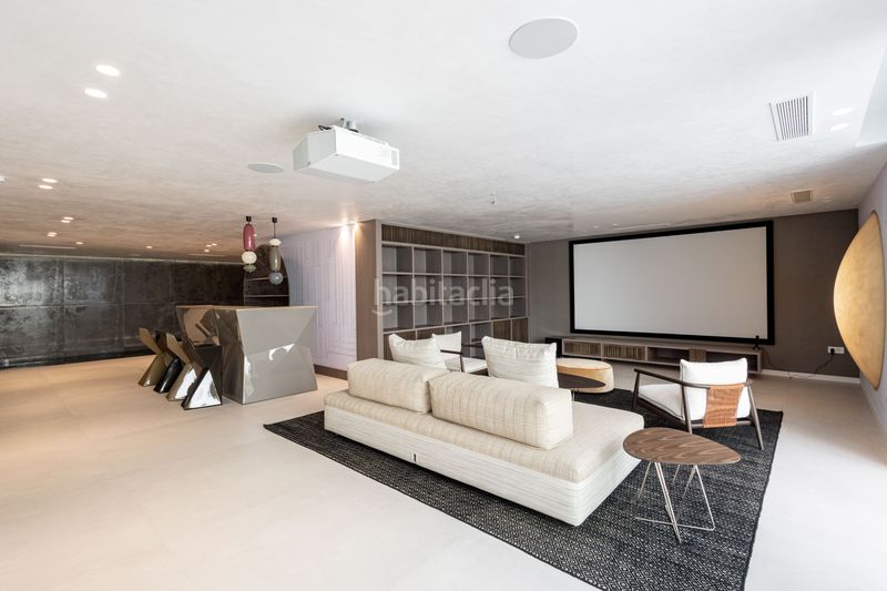 Foto 71a9a699-6780-46db-90b4-ecd0da9eb8ad. Casa amb aparcament piscina a Nueva Alcántara Marbella