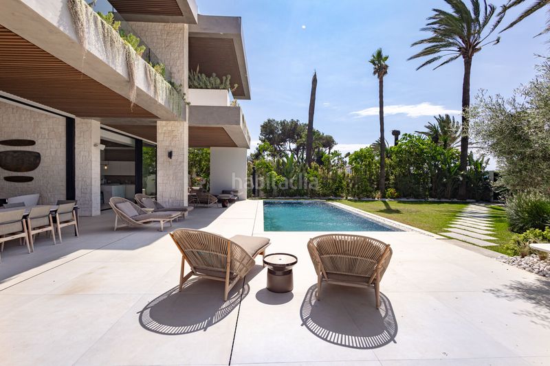 Foto a8d0fd0c-b245-445b-80c9-7d1bf25c2c9d. Casa amb aparcament piscina a Nueva Alcántara Marbella