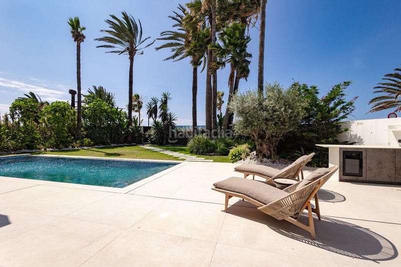 Foto c7c42ff0-3438-470a-b554-5c6387882f73. Casa amb aparcament piscina a Nueva Alcántara Marbella