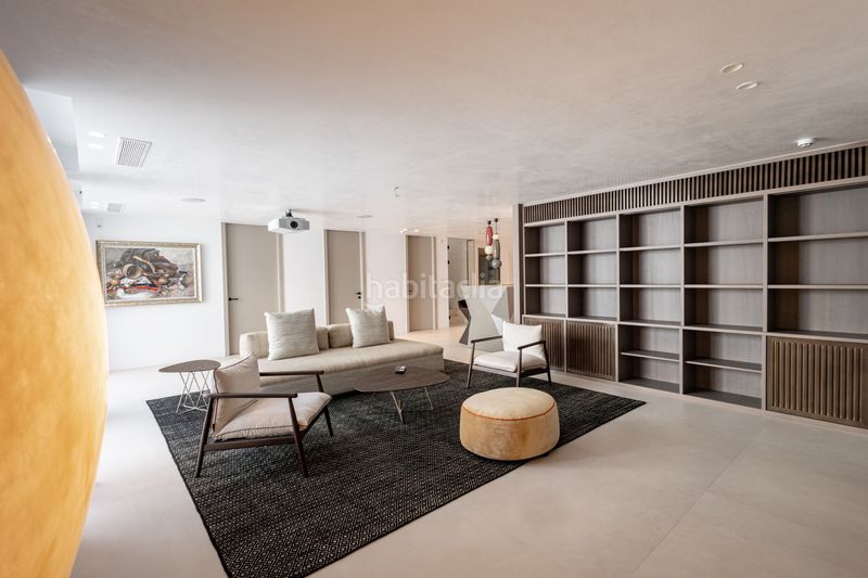 Foto f8d3c19f-a662-4162-b12f-ee9b5bba4466. Casa amb aparcament piscina a Nueva Alcántara Marbella