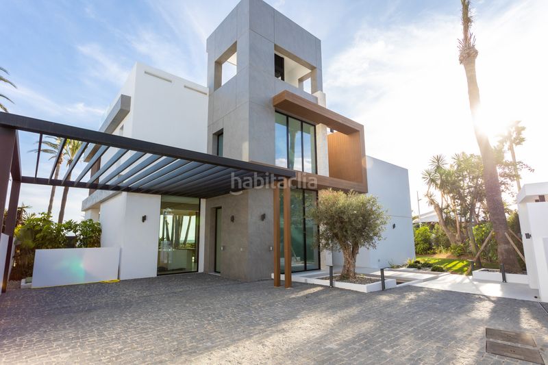 Foto 18709b80-c9c7-4ddd-a28a-3dabf3161fce. Casa amb aparcament piscina a Nueva Alcántara Marbella
