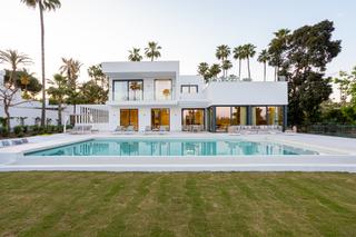Maison à Zarza del paraiso 9. Villa contemporánea a estrenar en el paraíso   nueva milla de or