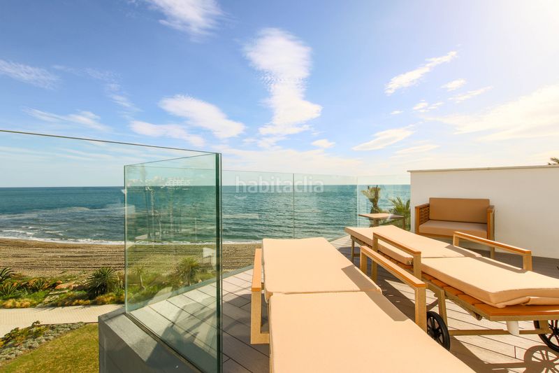 Foto 4015cc7e-eb4e-49cb-b10d-e43800ac0fdb. Casa adossada amb aparcament piscina a Guadalobón Estepona