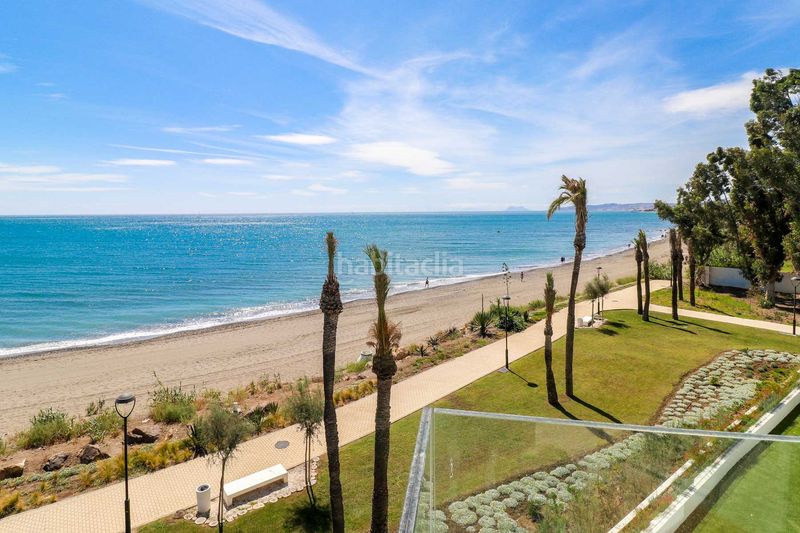 Foto 890b5954-6b1e-47d2-a40b-ad51f13348b1. Casa adossada amb aparcament piscina a Guadalobón Estepona