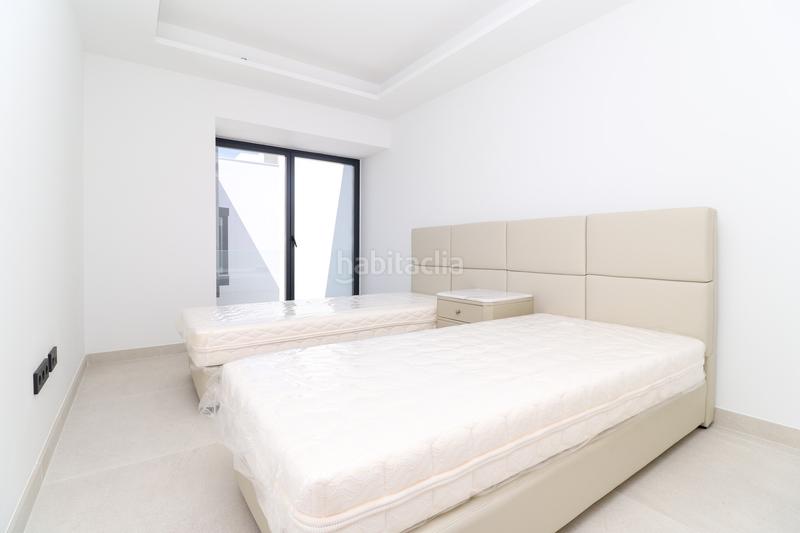 Foto bd34191a-da83-4f3c-9c48-654cf3aa4b46. Casa adossada a n/a a Guadalobón Estepona