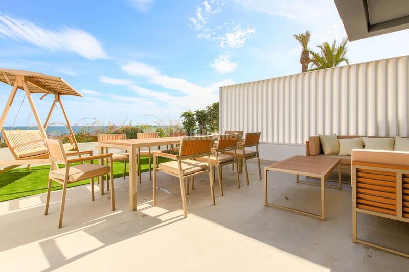 Foto d7718daf-69b3-42e8-8905-d08e5aacdca3. Casa adossada a n/a a Guadalobón Estepona