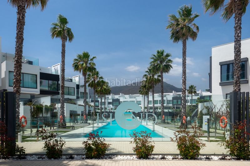 Foto d7c52670-7469-4af3-a59d-f5bb629bb029. Casa adossada amb aparcament piscina a Guadalobón Estepona