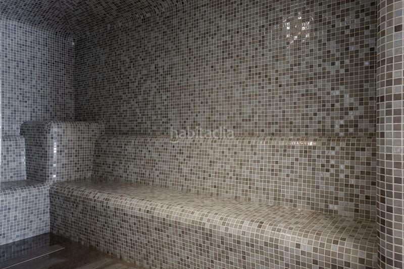 Foto 637a9e22-6294-45a6-bfc7-2be2ab16d9f2. Casa adossada a n/a a Guadalobón Estepona