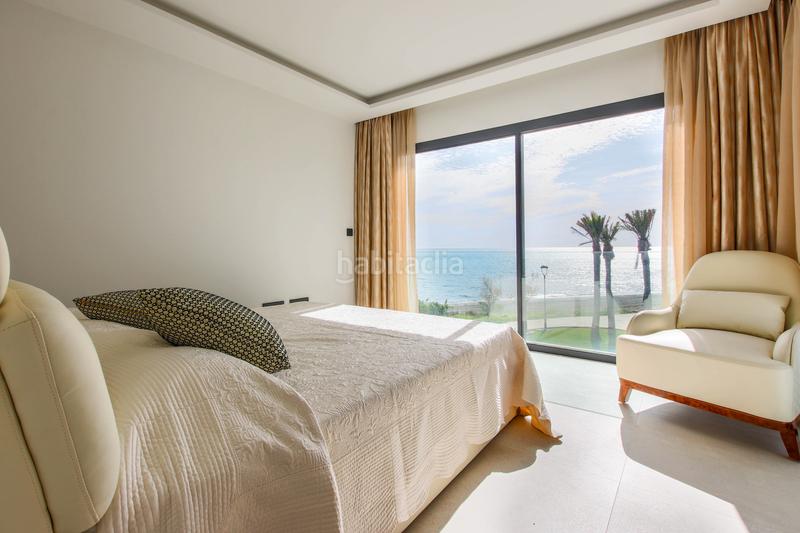 Foto b9b64b84-c98b-4ca5-a05e-4d271222615d. Casa adossada a n/a a Guadalobón Estepona