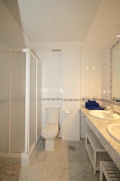 Foto 78c3fc55-b1b3-49f0-946d-3d3ebbd83f2d. Alquiler casa adosada en albatros-ur bahia marbell 4 adosada en primera linea de la playa en Marbella