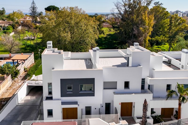 Foto aa3b9059-961e-4a06-b5a0-52cccede8cce. Casa aparellada amb aparcament piscina a San Pedro de Alcántara Pueblo Marbella