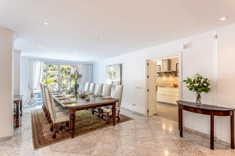 Foto 4e944643-be02-403c-ab36-629b1b130c98. Casa en del lobo-ur Los Monteros 7 villa de lujo de 5 dormitorios en Los Monteros playa junto al mar y con piscina privada en Marbella