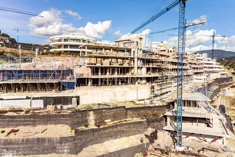 Foto 99b7dfcf-c6b2-4fa3-ac0d-9145e8dd5386. Àtic amb aparcament piscina a La Quinta Benahavís