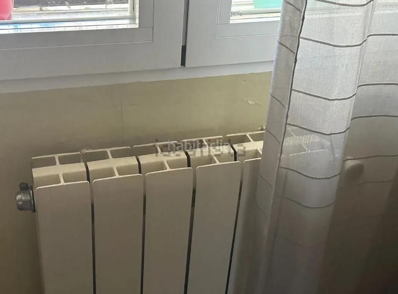 Foto e8a8a4cf-e641-4f27-8153-b8949d383659. Planta baixa amb calefacció a Portazgo Madrid