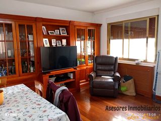 Etagenwohnung in Canillejas