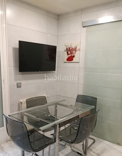 Foto bf936924-536a-4b5c-b6a2-b6fd69ea567d. Pis amb calefacció aparcament piscina a Rejas Madrid