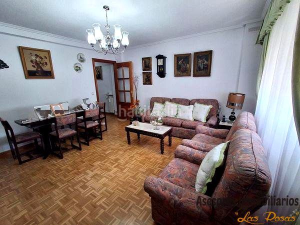 Foto 52726f79-d114-492d-8040-32959bfd0ed8. Pis amb calefacció a Rosas - Musas Madrid