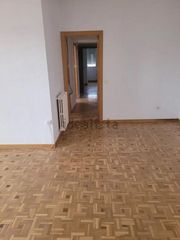 Etagenwohnung in Legazpi