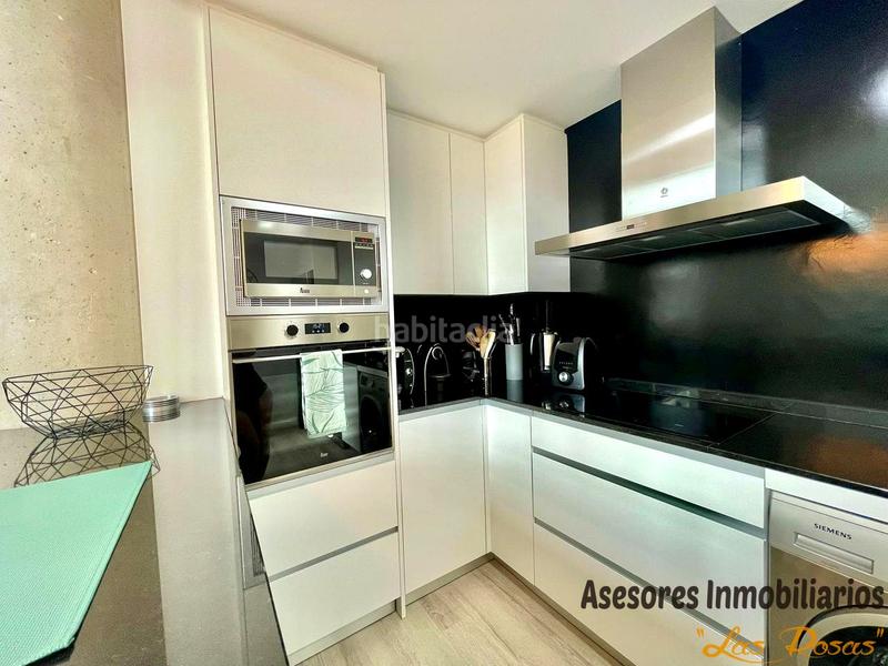 Foto 06098c8b-1bf7-4cc2-9c5c-fee5ce761c2f. Rent triplex with heating parking in Rejas Madrid