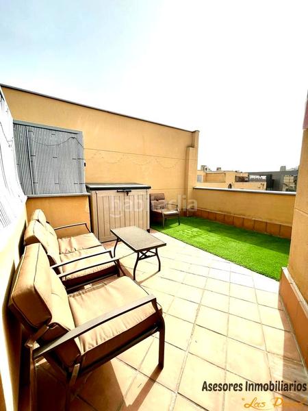 Foto e29fd11d-df2b-4a45-a68a-42346576d2c9. Rent triplex with heating parking in Rejas Madrid