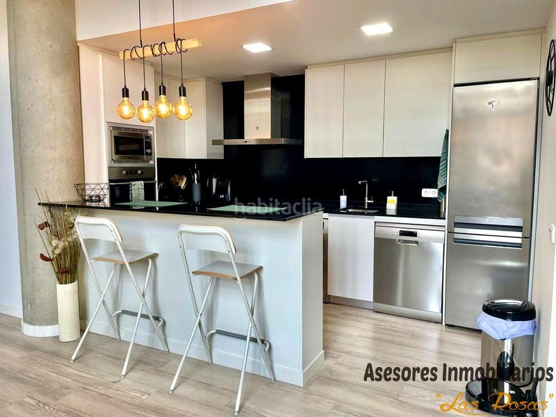 Foto ee998209-ef20-43ba-a834-ed662a9accc9. Rent triplex with heating parking in Rejas Madrid