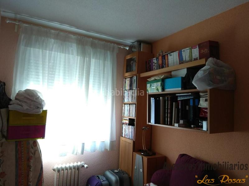 Foto 2999b32e-2663-4aae-8cfc-2647276fc377. Flat with heating parking in Valdebernardo-Valderribas Madrid