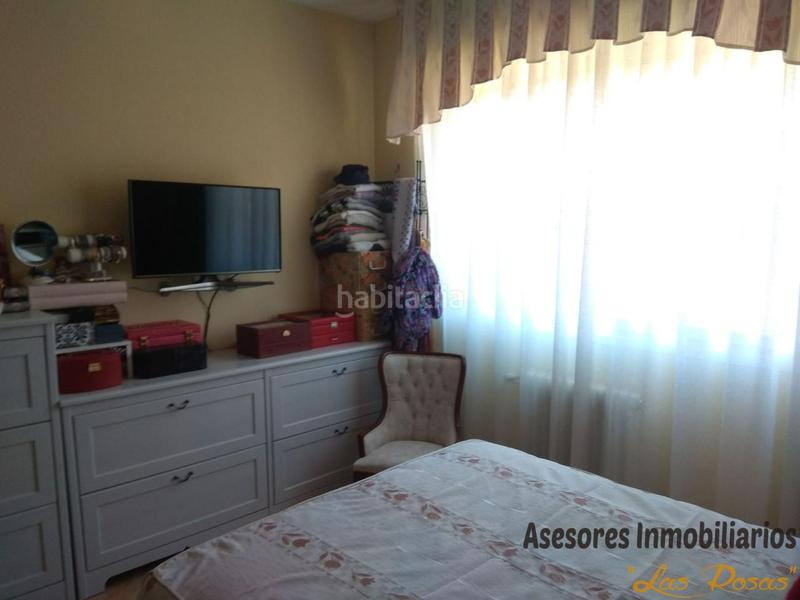 Foto cb610246-c00e-4ec1-9080-b41c3f66986c. Flat with heating parking in Valdebernardo-Valderribas Madrid