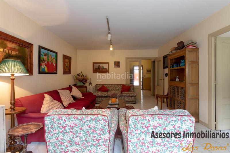 Foto 1afb9979-6ade-4af7-8a80-ee7cba4f0b0a. Casa adossada amb calefacció aparcament a Peñagrande Madrid