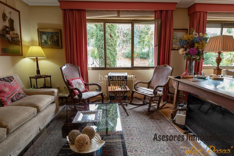 Foto 61a0e916-6011-42a0-a3ac-bbc02d3c5c08. Casa adossada amb calefacció aparcament a Peñagrande Madrid