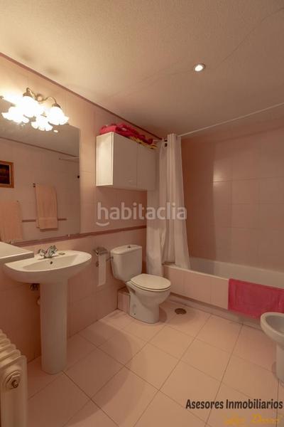 Foto e3ec41b7-67ce-4022-a611-879f2285e229. Casa adossada amb calefacció aparcament a Peñagrande Madrid