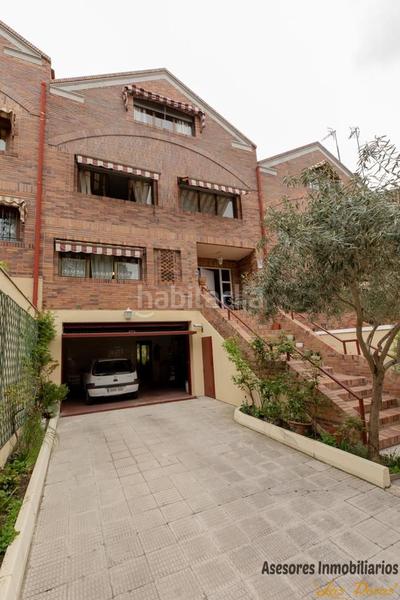 Foto e5274219-4054-49a2-98cc-fd7c3b7fdb69. Casa adossada amb calefacció aparcament a Peñagrande Madrid
