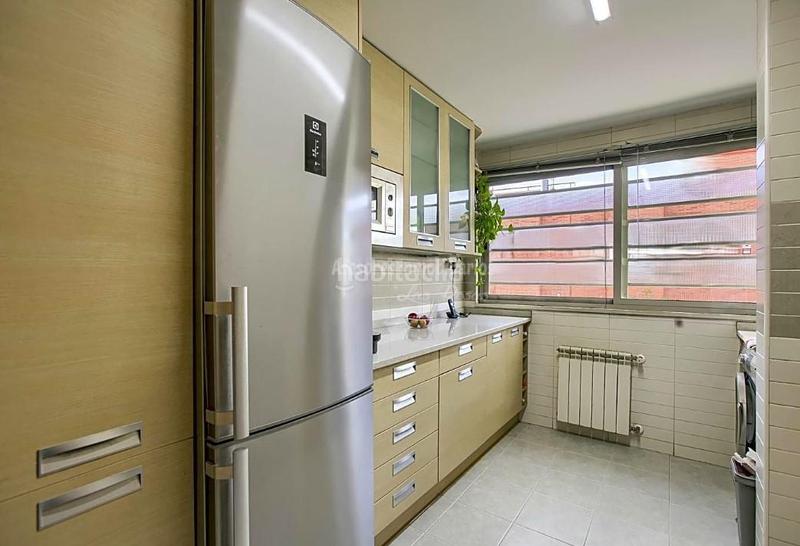 Foto e886617d-066e-4285-b92c-06f00f3af2e1. Piso  en venta cuzco en Castillejos-Cuzco Madrid