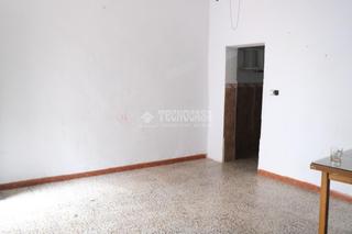 Maison jumelée à La Plata. Casa en venta en sevilla