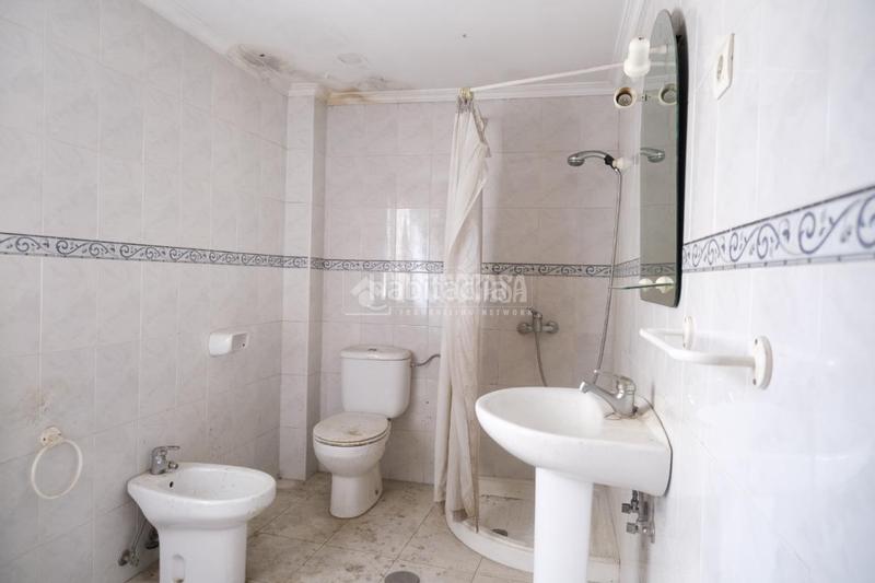 Foto 15ff0ce8-cab9-456d-8bed-cc118aef1323. Casa pareada casa en venta en La Plata Sevilla