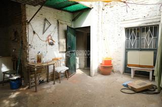 Casa pareada en La Plata. Casa en venta en sevilla