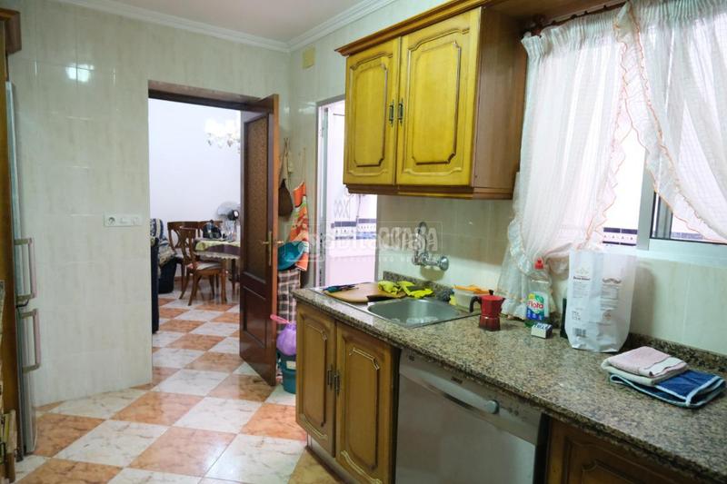 Foto 733aadaa-cf2c-4b0b-a4c3-4d08506c838d. Alquiler casa pareada casa en alquiler en El Cerro Sevilla