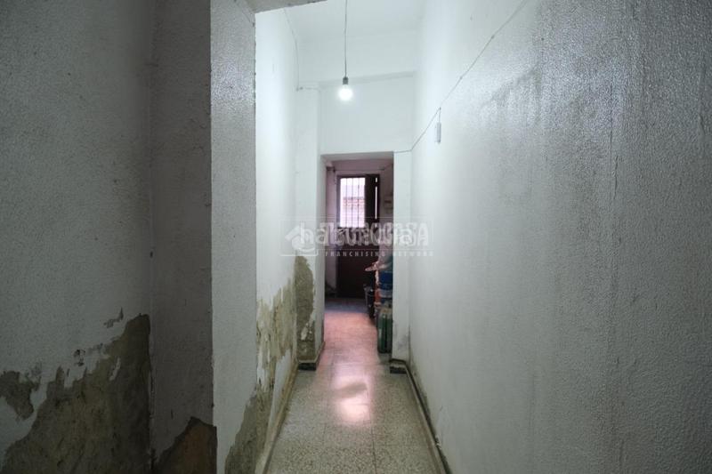 Foto 9f8e7d3c-62ee-4570-ac87-73f72025a212. Casa pareada casa en venta en La Plata Sevilla