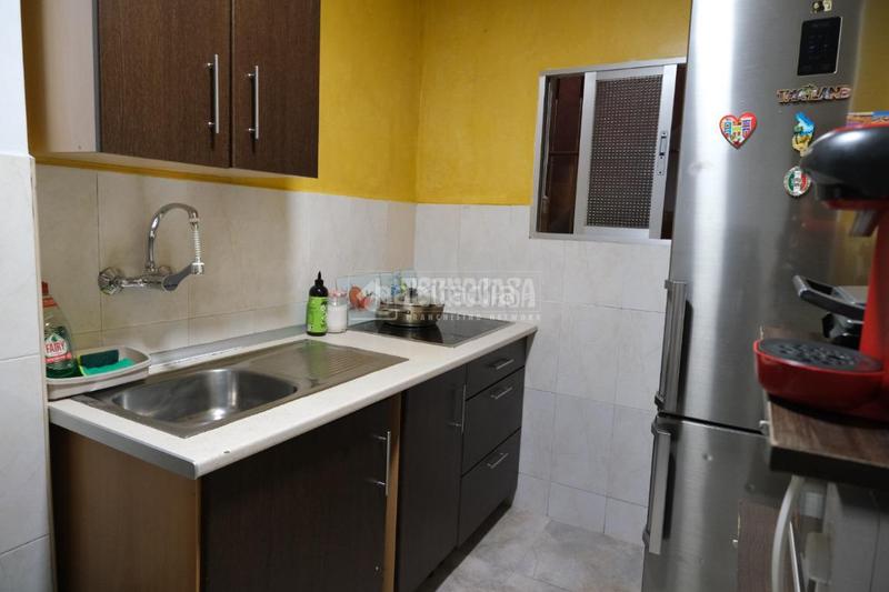 Foto 862671d2-fdca-4293-b26c-c106530c2b0d. Casa aparellada a La Plata Sevilla